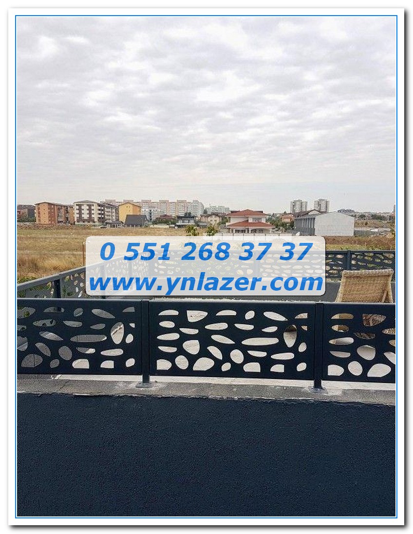 Villa 16, Lazer Kesim Korkuluk / Lazer Korkuluk